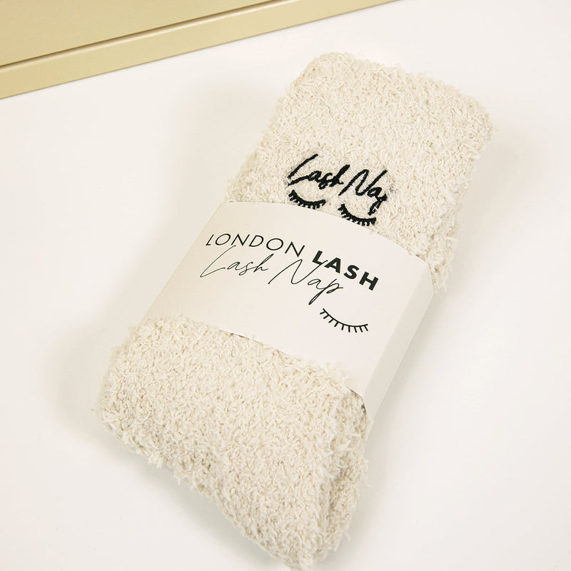 Flauschige Socken „Lash Nap“