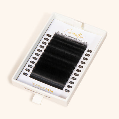 Tray of Camellia Easy Fanning Lashes in 0.07